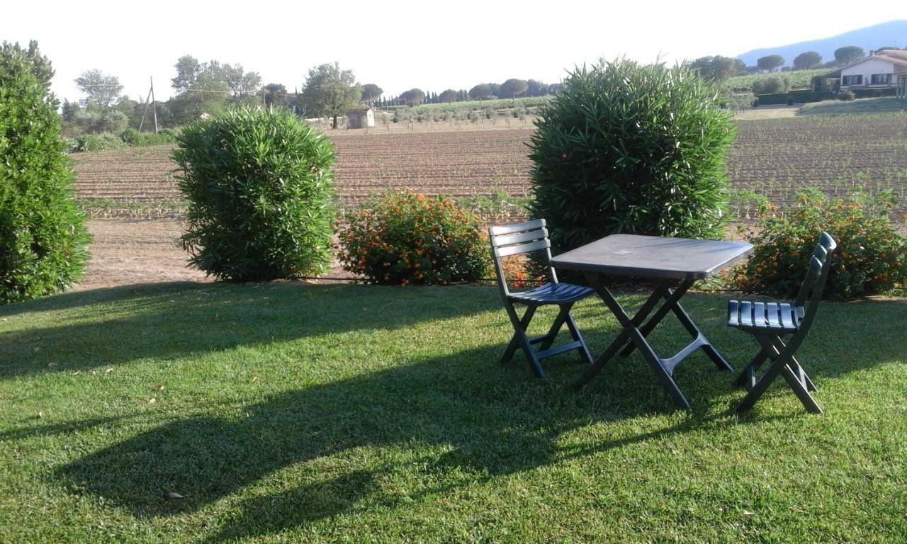 Monolocale Con Giardino Villa Castiglione della Pescaia Bagian luar foto
